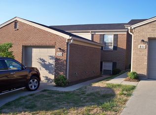 313 Twin Spires Trl, Lexington, KY 40514