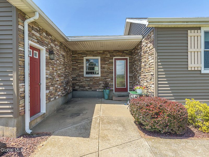 5th image of 351 Fuller Road