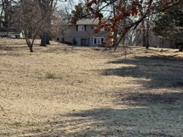 7841 Warner Rd, Manito, IL 61546