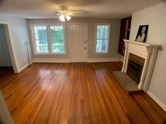 4th image of 540 Liberty Ln