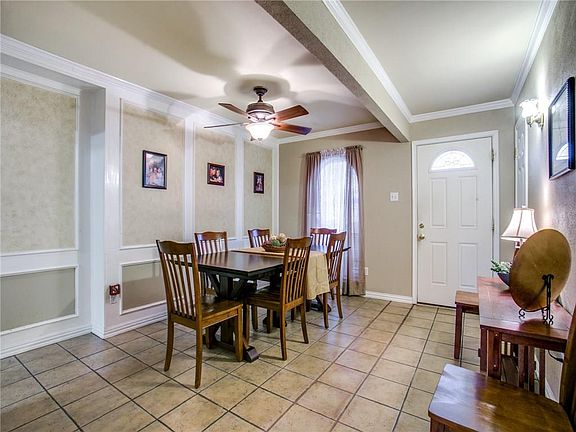 3rd image of 1125 Vera Cruz Dr