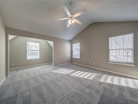 4th image of 9135 Boehm Dr