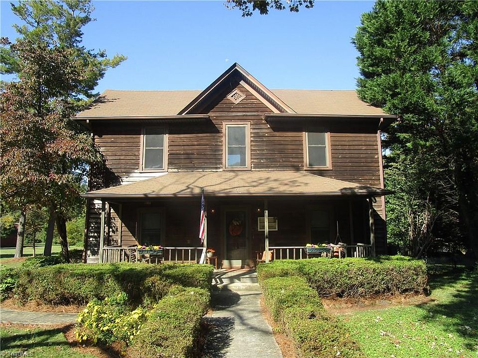 1st image of 612 Springwood Ave