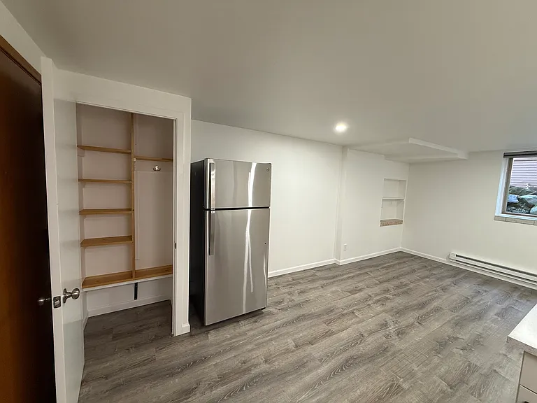 4207 Phinney Ave N #B — Photo 12