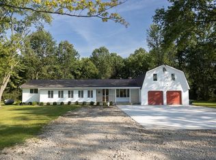 10167 Avon Belden Rd, Grafton, OH 44044