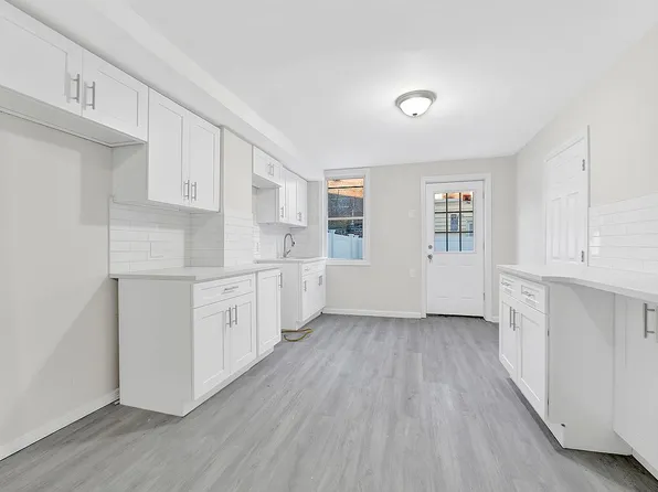 737 Glenmore Ave, Brooklyn, NY 11208