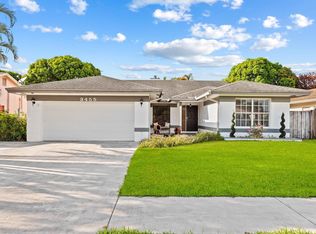 3455 SW 3rd St, Deerfield Beach, FL 33442