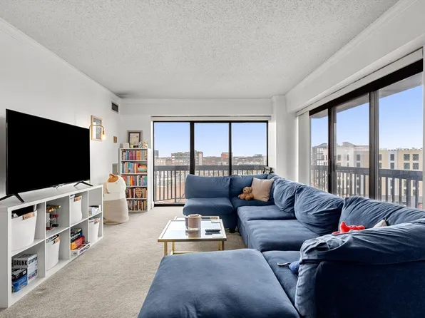 15 N Beacon St #502, Allston, MA 02134
