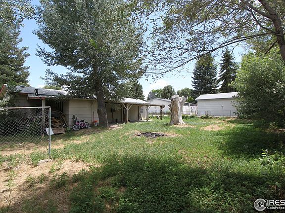 4th image of 3919 Yosemite Dr