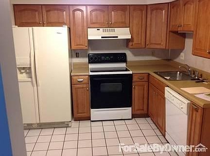 4th image of 24 B Woodcliffe Dr