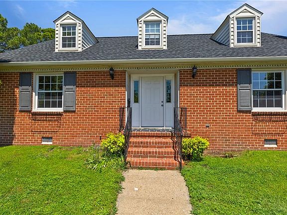 5th image of 4003 Chesapeake Ave