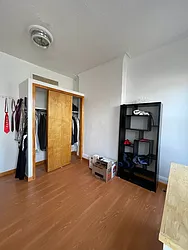 Rented by Momentum Real Estate LLC