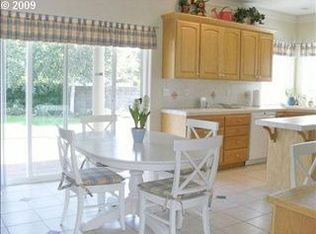 2723 Riverwalk Loop, Eugene, OR 97401