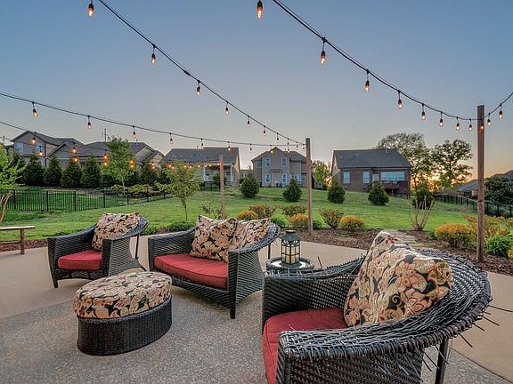 4th image of 2405 Tapestry Ct