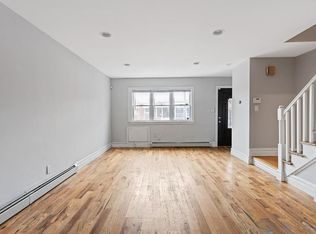 2923 Hering Ave, Bronx, NY 10469