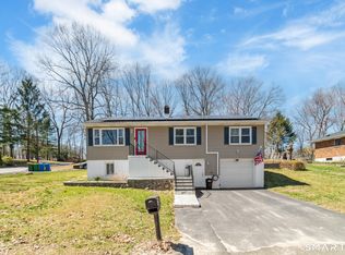 327 Lakeside Boulevard West, Waterbury, CT 06708