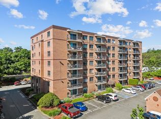 198 Locust St APT 208, Lynn, MA 01904