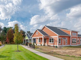 8223 Coneflower Cv, Kalamazoo, MI 49009