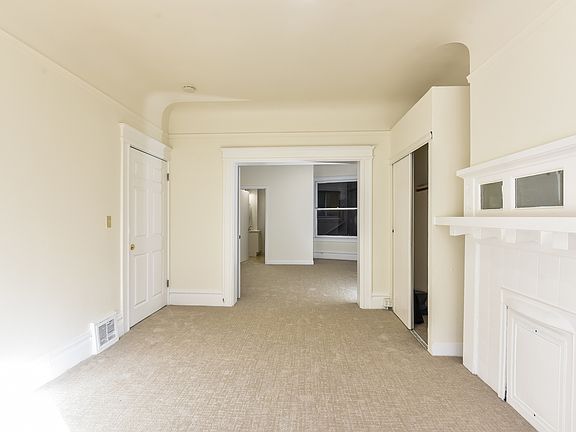 2nd image of 1024 Bush St