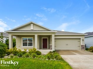 575 Meadow Bend Dr, Davenport, FL 33837