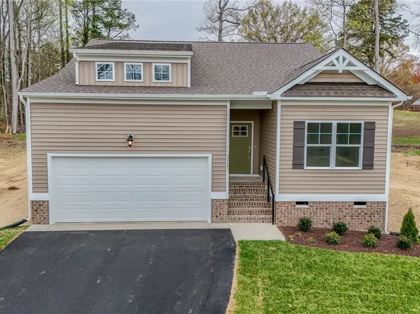 4230 Poplar Village Dr, Chester, VA 23831
