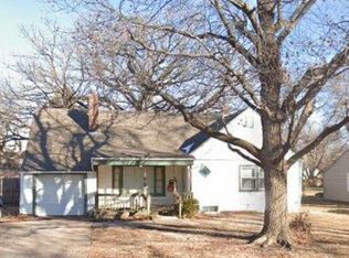 2036 S Dellrose Ave, Wichita, KS 67218