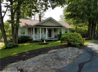 55 Pond Rd, Lewiston, ME 04240