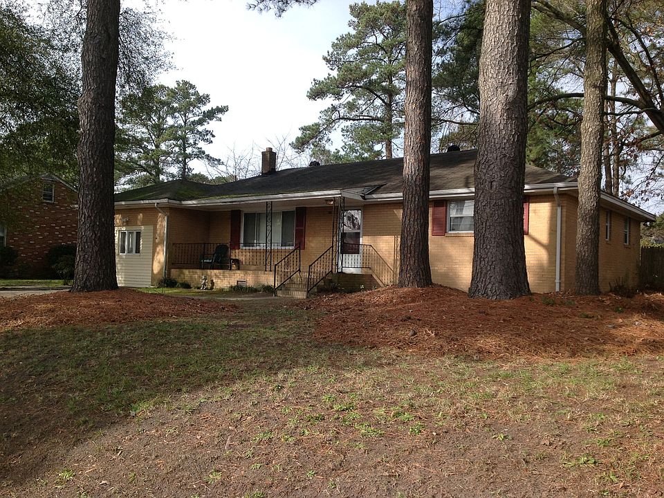 2nd image of 5816 Brookmere Ln