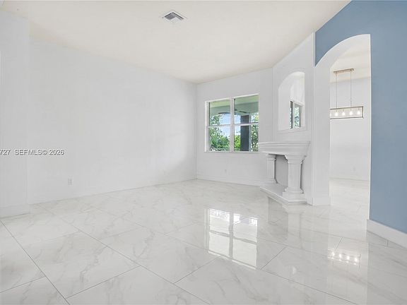 3rd image of 19548 S Whitewater Ave