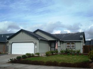 84 Honer Loop, Creswell, OR 97426