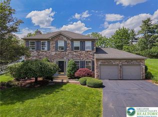697 Ryan Dr, Allentown, PA 18103