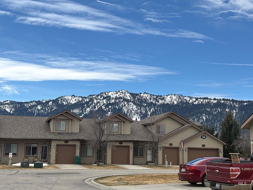 1st image of 24 Mangum Cir Unit 6
