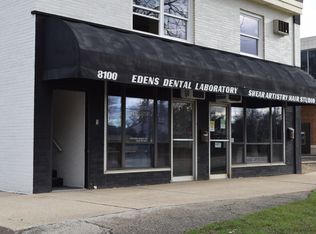 8100 W Oakton St #205, Niles, IL 60714