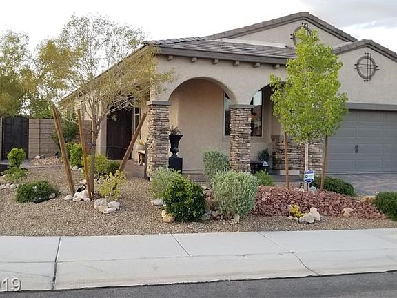 3rd image of 949 Kimbark Ave