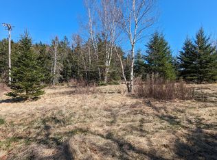 1 Deeks St, Eastport, ME 04631