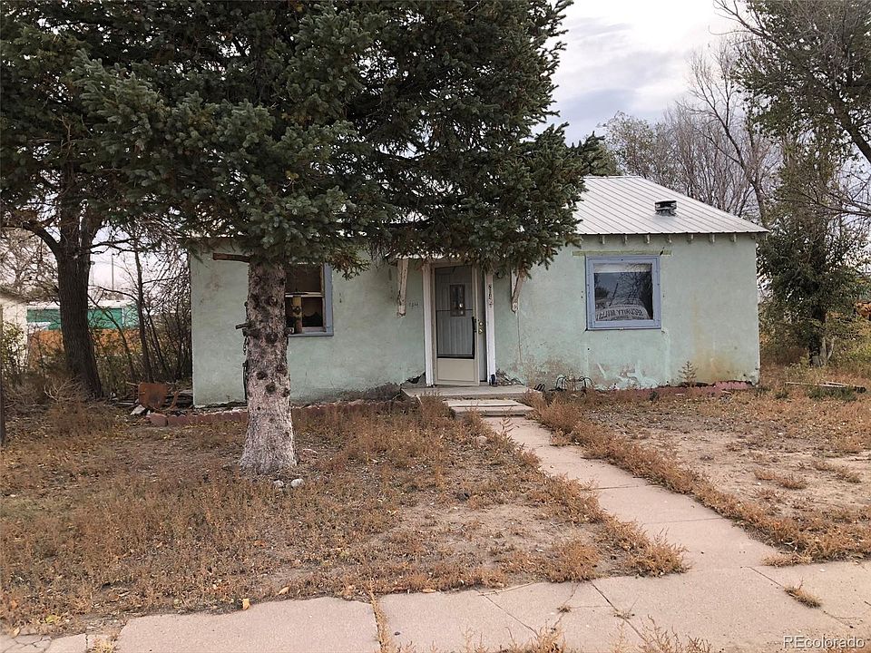 1st image of 214 Pine St