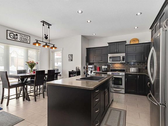 4th image of 495 E Killdeer Way