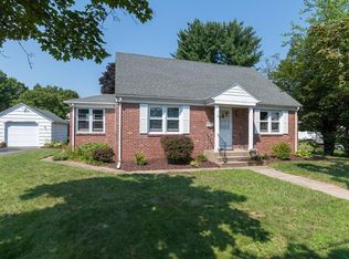 116 Enfield St, Springfield, MA 01151