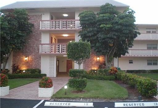 1st image of 1100 Hillcrest Ct APT 306