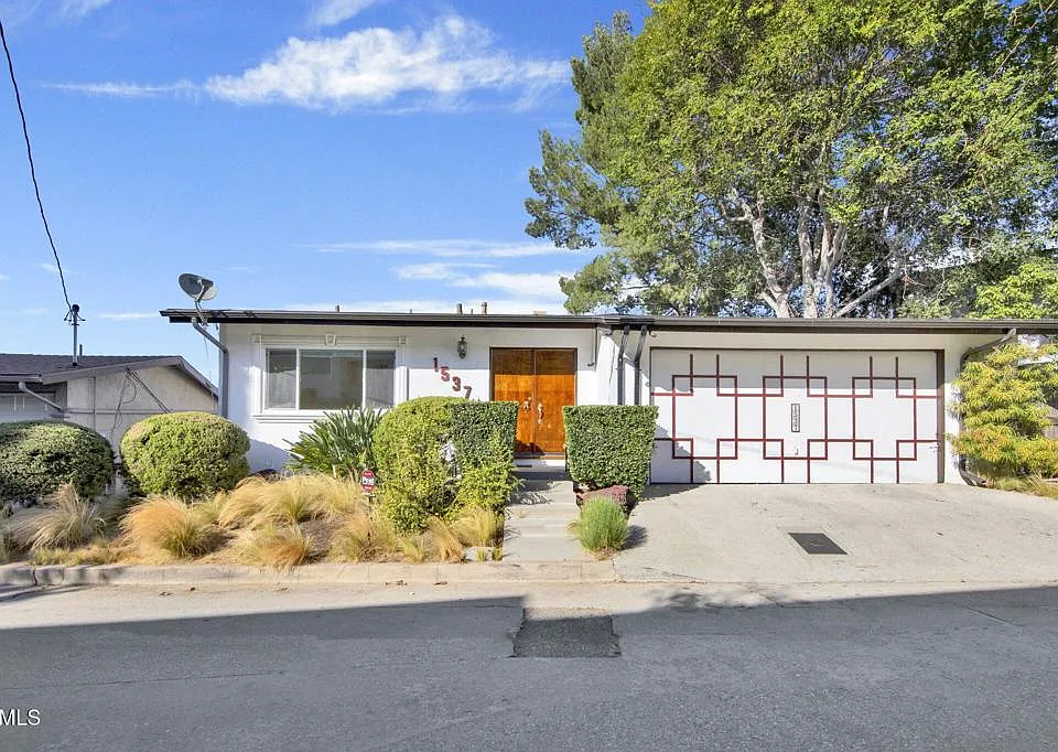 1537 Silverwood Dr