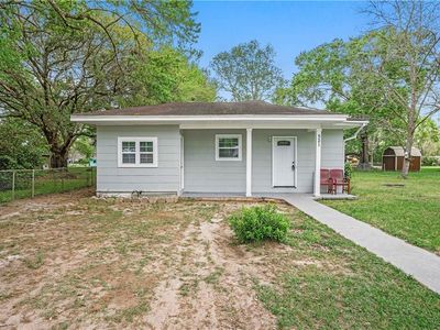 521 W Magnolia Ave, Foley, AL, 36535