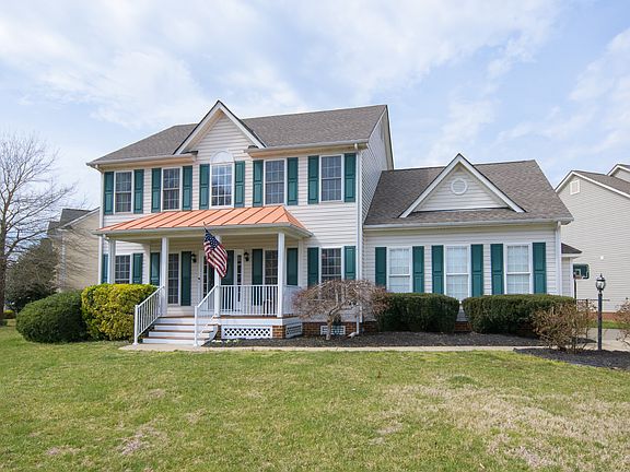 2nd image of 13161 Foxchase Ct