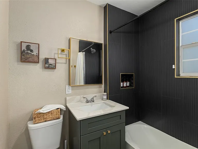 207 N Preston Ave — Photo 22