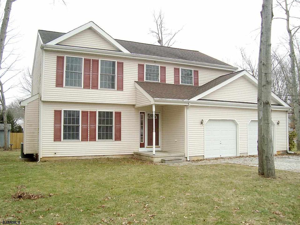 1st image of 1600 Acorn Dr