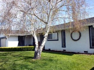 61 El Dorado Dr, Hollister, CA 95023