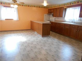 608 8th St, Glassport, PA