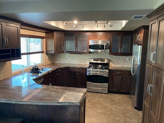2nd image of 3853 Stanford Dr