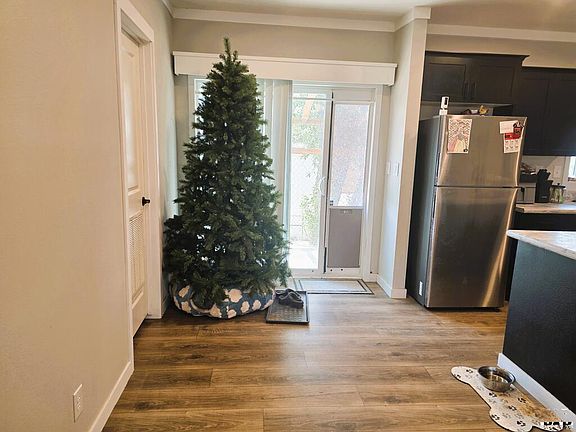 5th image of 2849 Applewood Dr