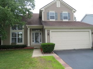 1213 Patrick Dr, Mundelein, IL