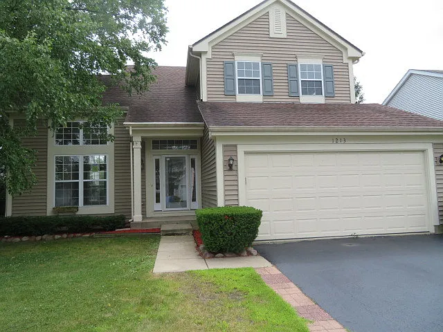 1213 Patrick Dr photo 1